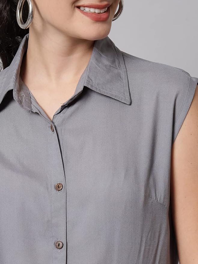 Women Regular Fit Solid Casual Sleevesless Shirt