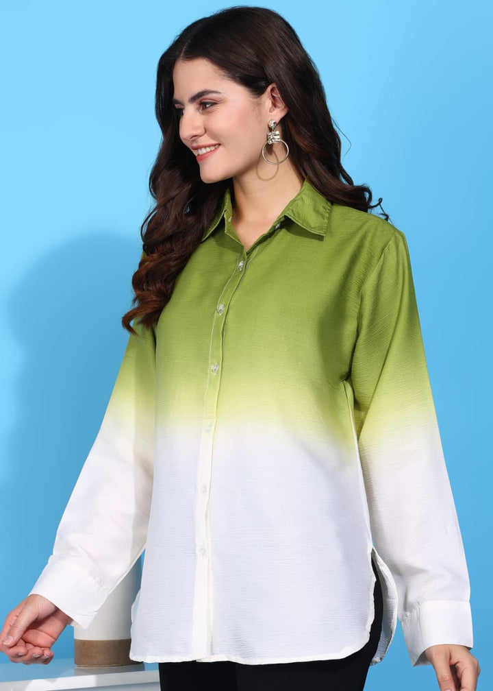 Women Regular Fit Printed Curved Collar Casual Shirt